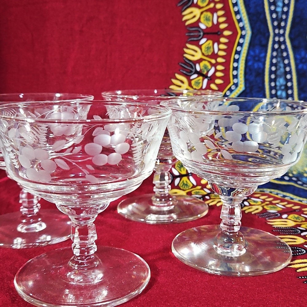 Vintage Rock Sharpe Arctic Rose Crystal Coupe Sherbet Glasses - Set of 4